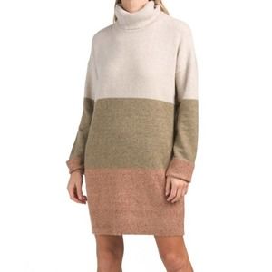 NWT Rachel Rachel Roy
Color Block Sweater Dress